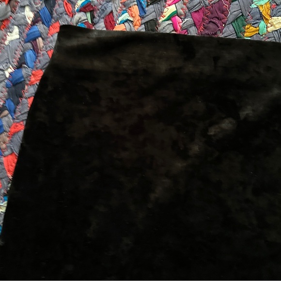 Loft Black Crushed Velvet Mini Skirt Women’s Size XL Stretch Witchy Holiday Goth - Picture 8 of 14